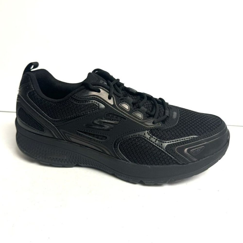 Skechers Mens GoRun Consistent Sneaker Black Size 9 M